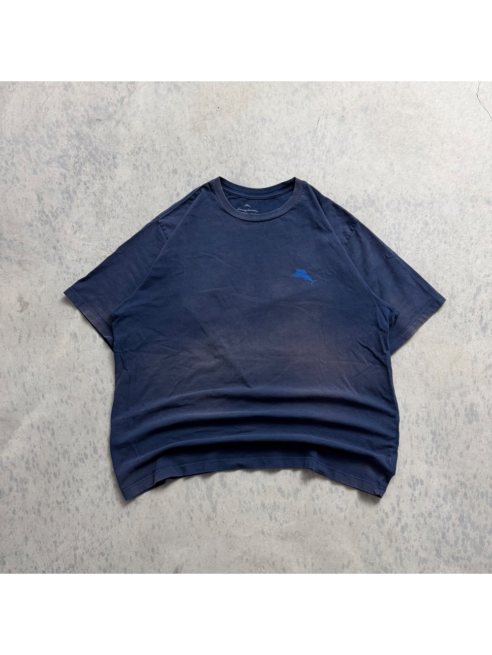 Vintage Tommy Bahama Relax Surf Supply Sun Faded Graphic T Shirt Sz. L Beachwear